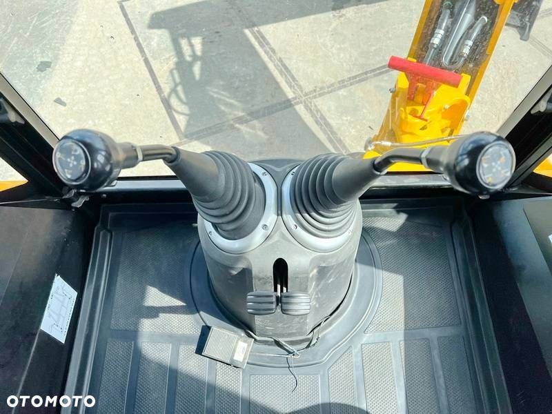 JCB JCB 3DX  3CX Plus 4WD - 41 Bucket  Hammer Lines Koparko-ładowarka , 2023 - 6
