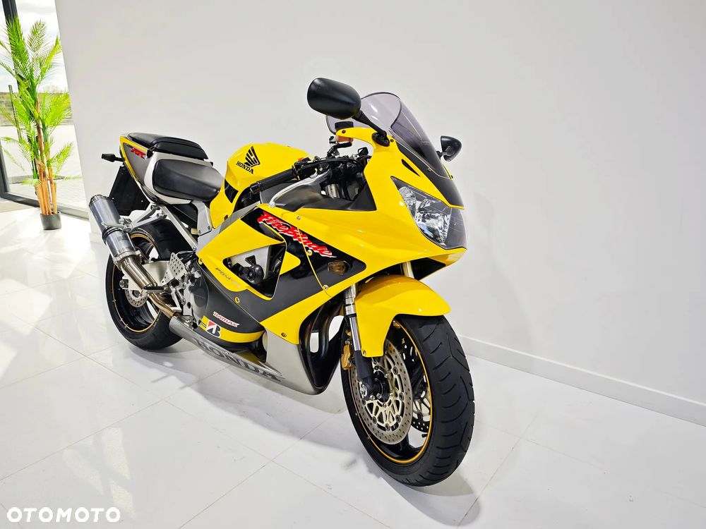 Honda CBR - 2
