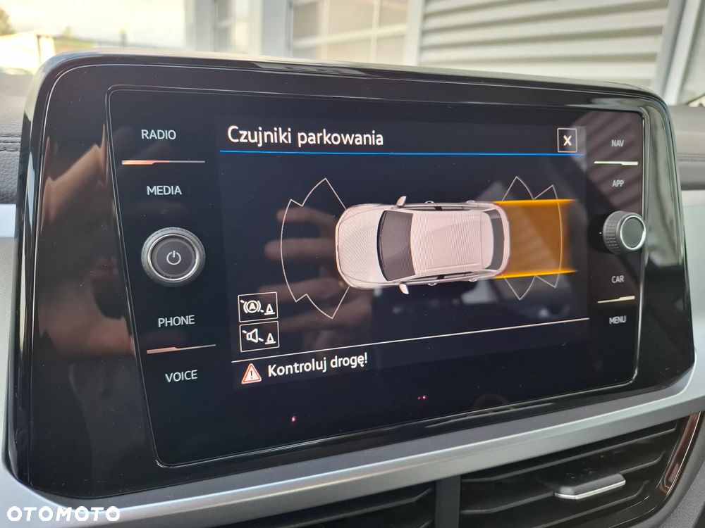 Volkswagen T-Roc 1.5 TSI Life DSG - 18