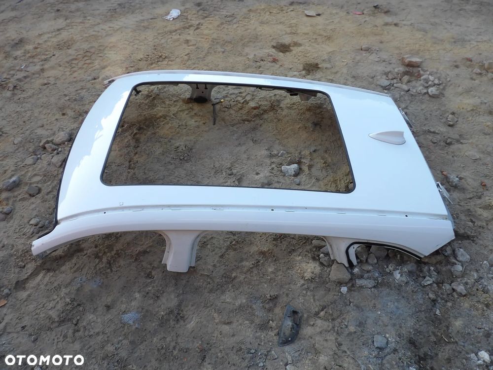 BMW - F48,X1 - KOLOR A300 - DACH Z SZYBERDACHEM - 4