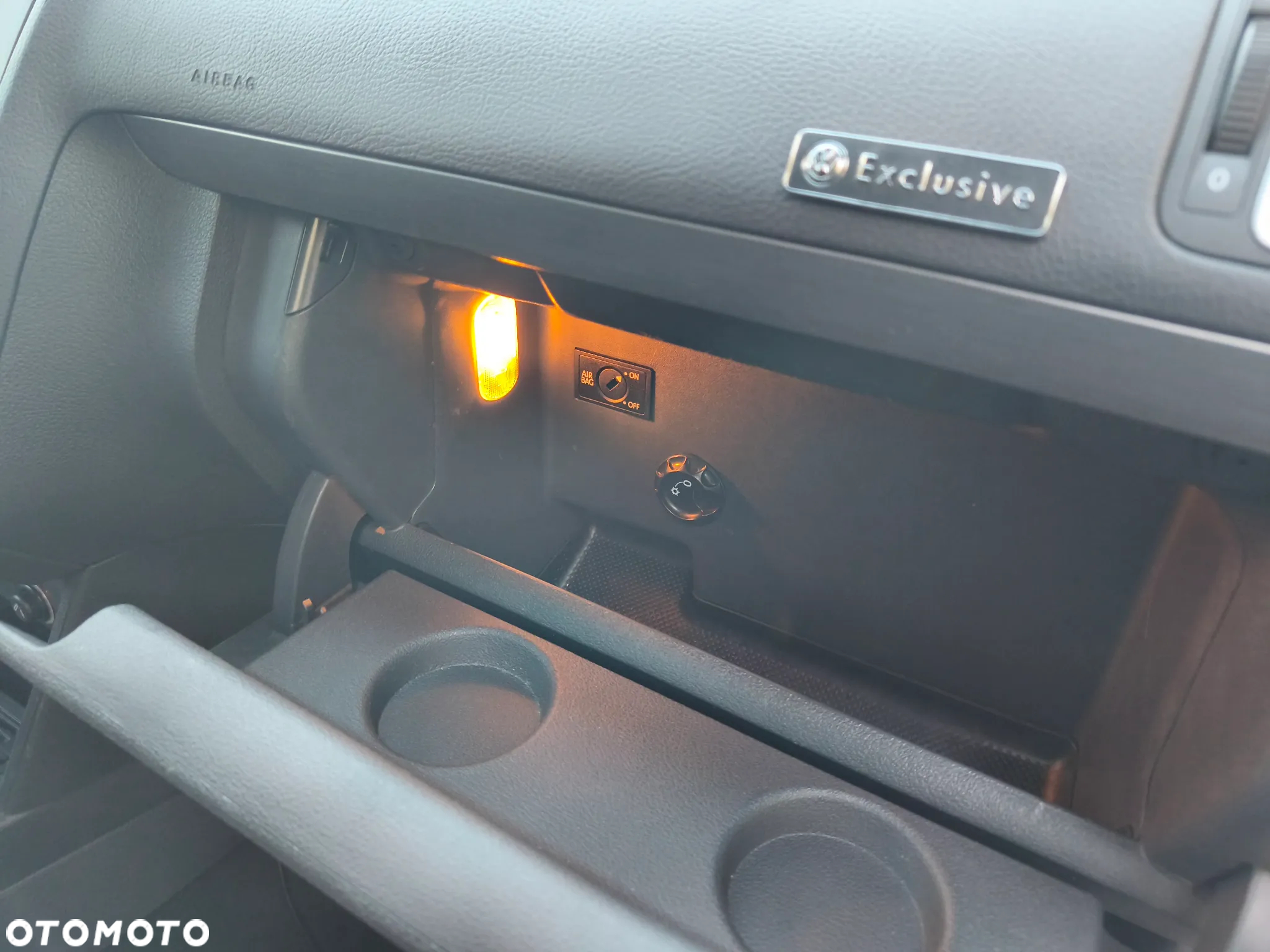 Volkswagen Touran - 23