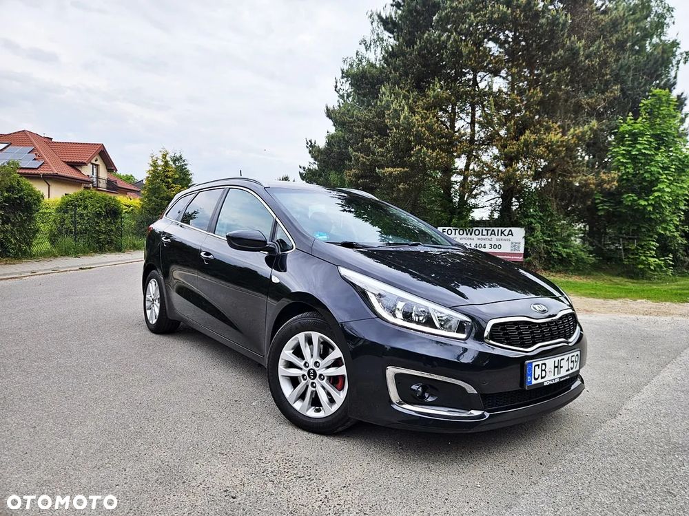 Kia Ceed 1.6 CRDi 136 ISG Spirit - 4