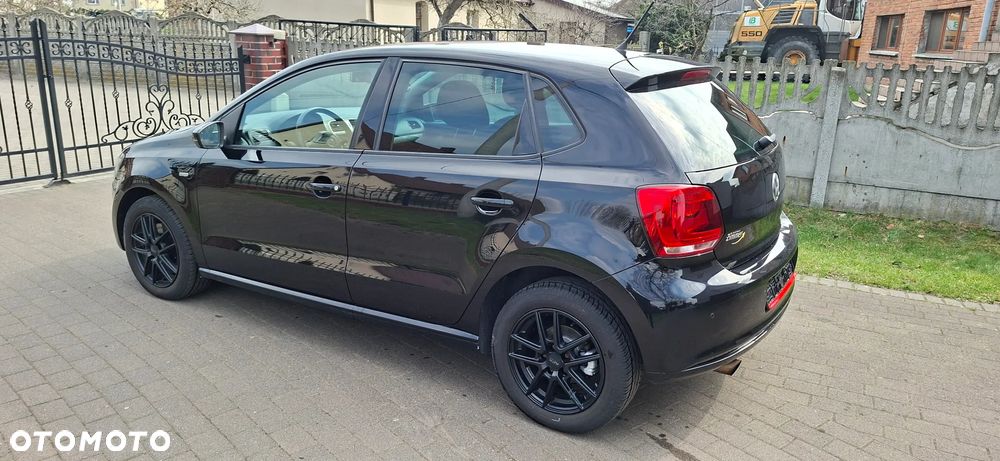 Volkswagen Polo 1.2 TSI MATCH - 16