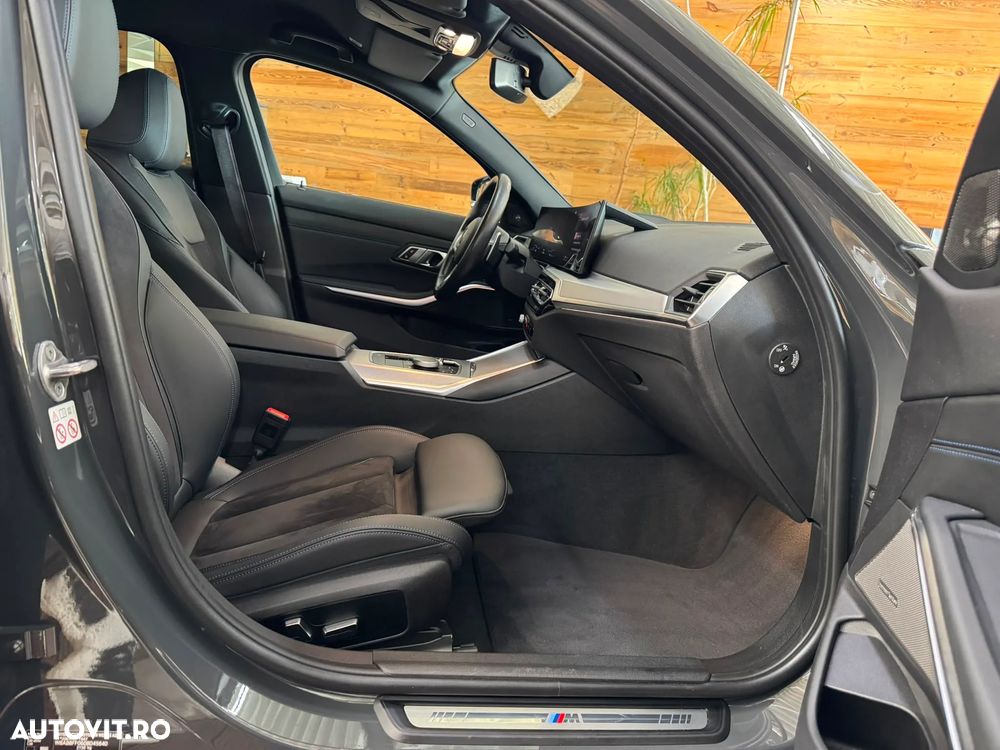 BMW Seria 3 330i xDrive Aut. - 12