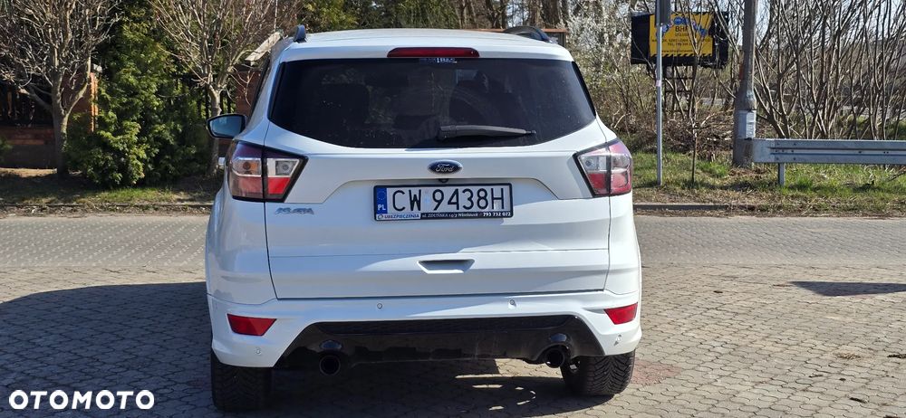 Ford Kuga 2.0 TDCi 2x4 ST-Line - 8