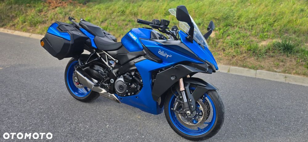 Suzuki GSX 1000 - 4
