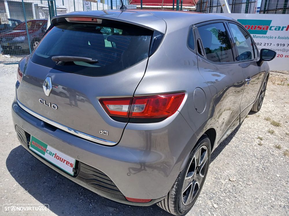 Renault Clio 1.5 dCi Dynamique S - 7
