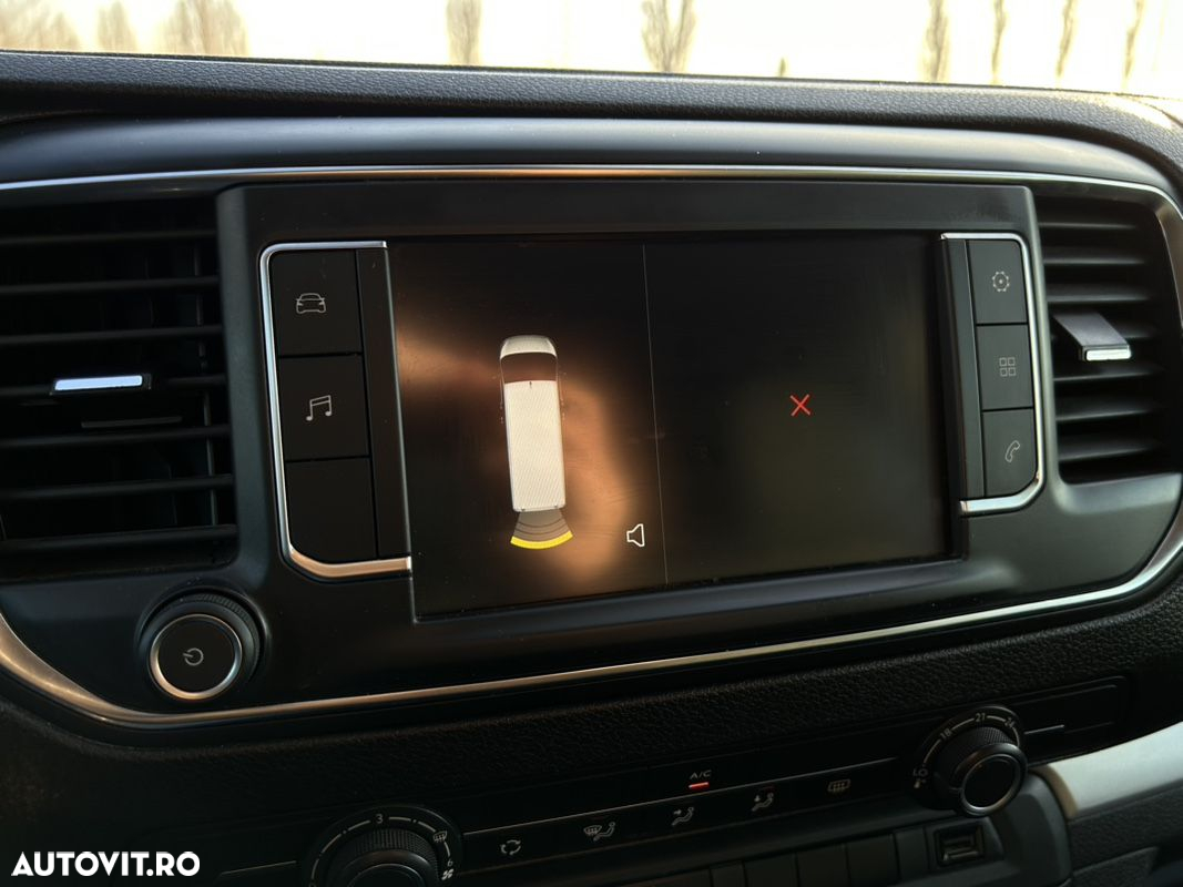 Opel Vivaro - 20