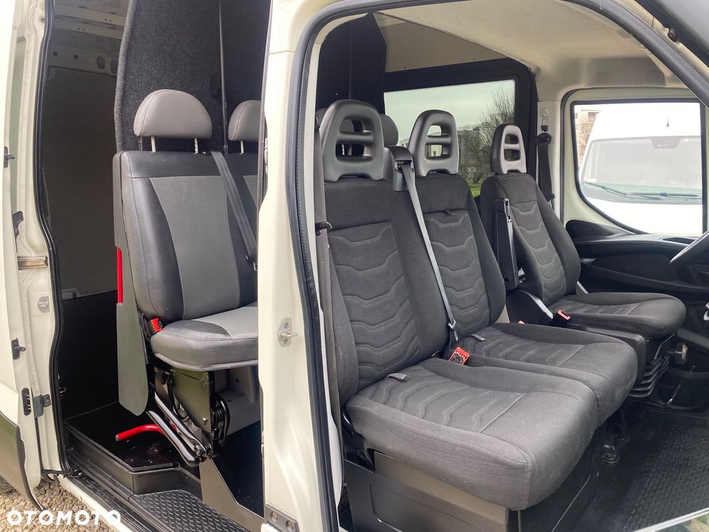 Iveco DAILY Brygadowe, 7-osobowe, serwisowane - 25
