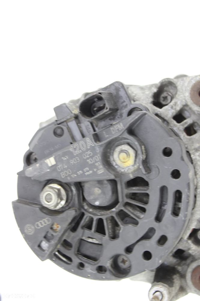 VW T4 2.5 TDI Alternator  074 903025J  120A - 3