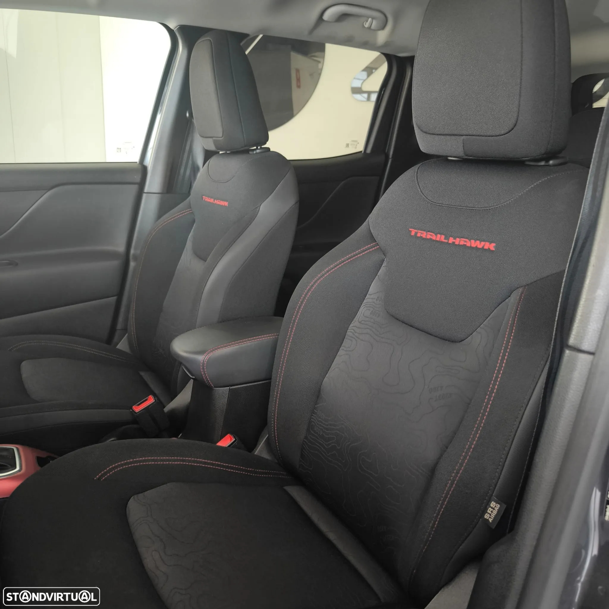 Jeep Renegade 1.3 TG 4Xe Trailhawk - 7