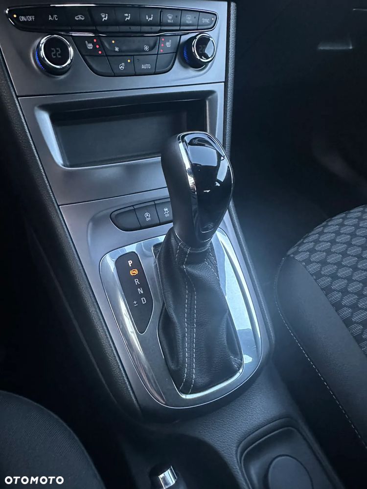 Opel Astra - 17