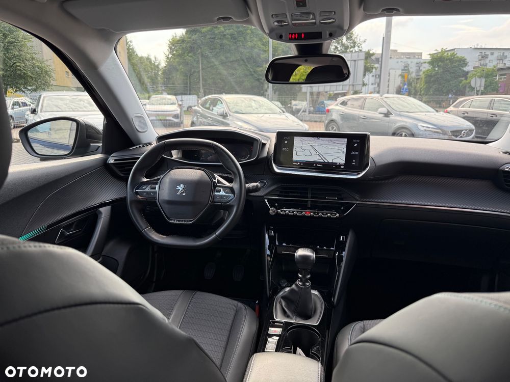 Peugeot 2008 PureTech 130 Allure - 28