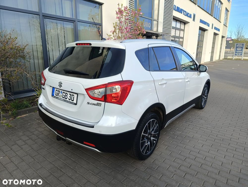 Suzuki SX4 S-Cross 1.6 VVT 4x2 limited+ - 36