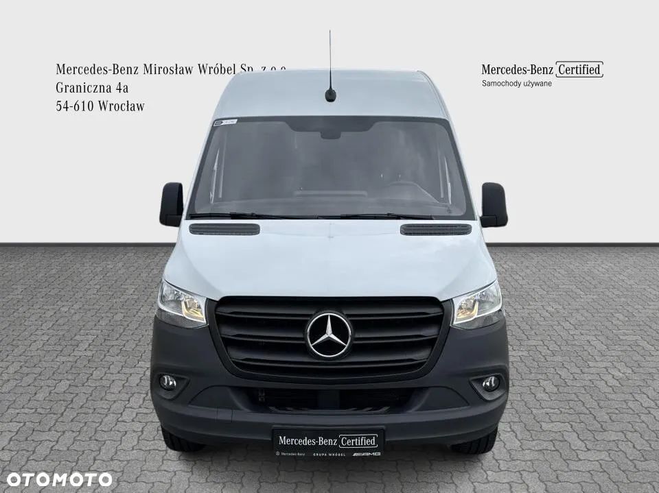 Mercedes-Benz Sprinter - 9