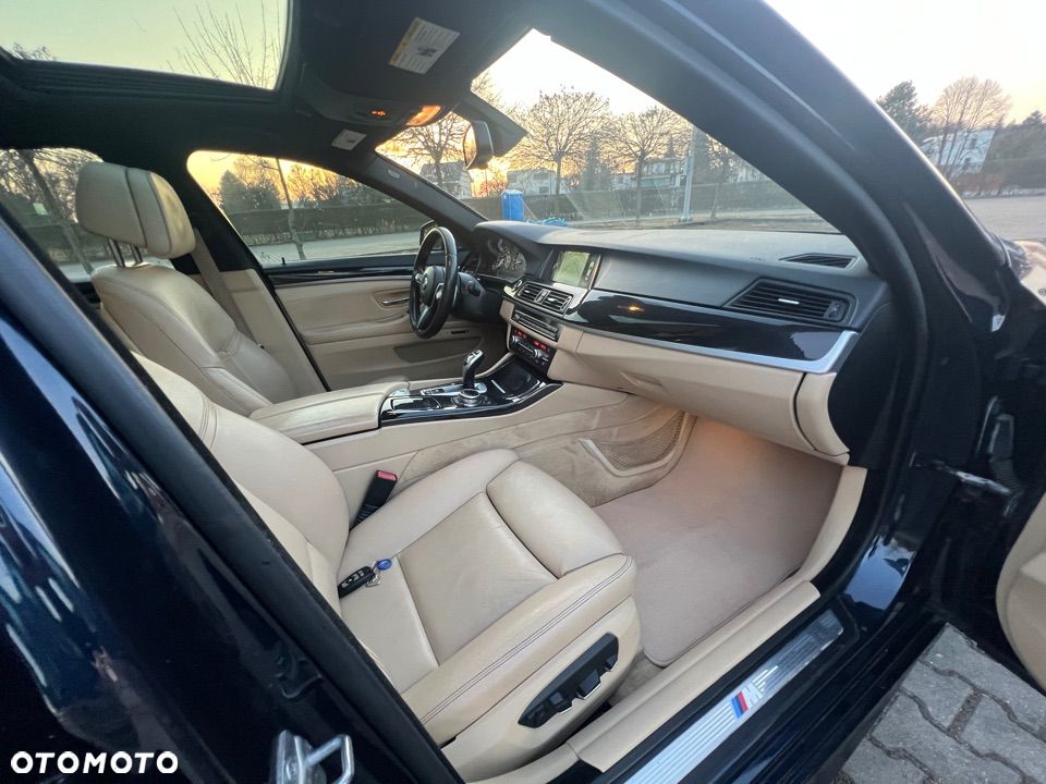 BMW Seria 5 535d - 35