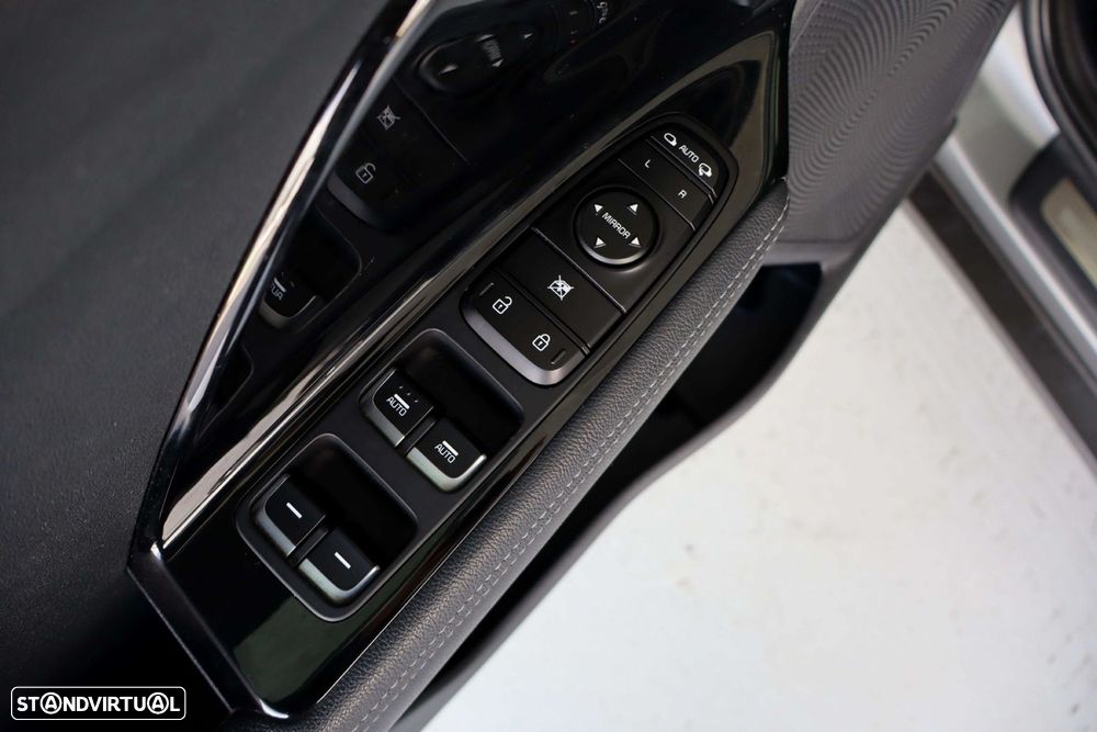 Kia Niro 1.6 GDi HEV - 14