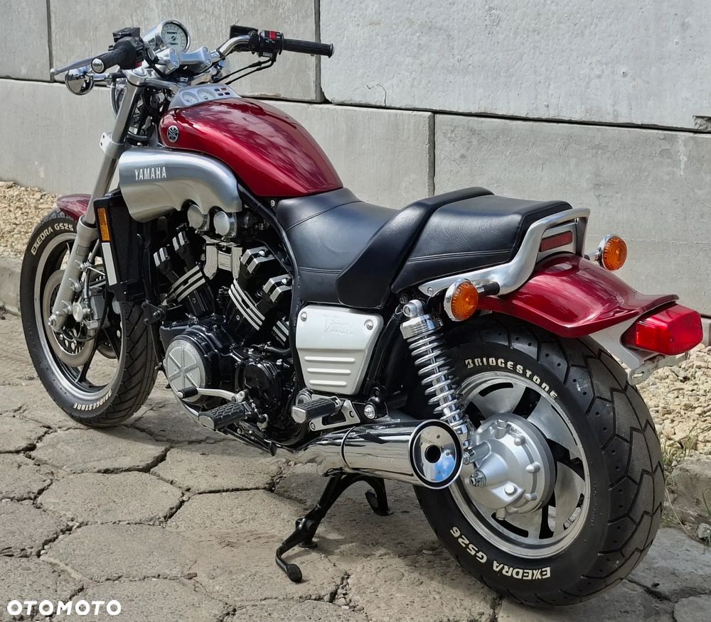 Yamaha V-MAX - 17