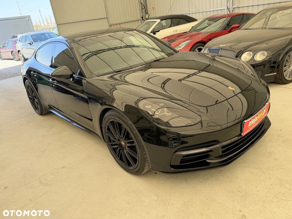 Porsche Panamera 4 Edition 10 Jahre - 3