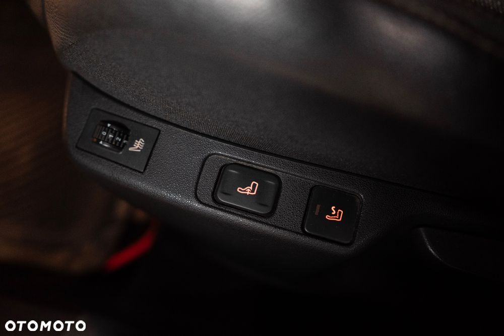 Citroën C4 VTi 120 Exclusive - 21