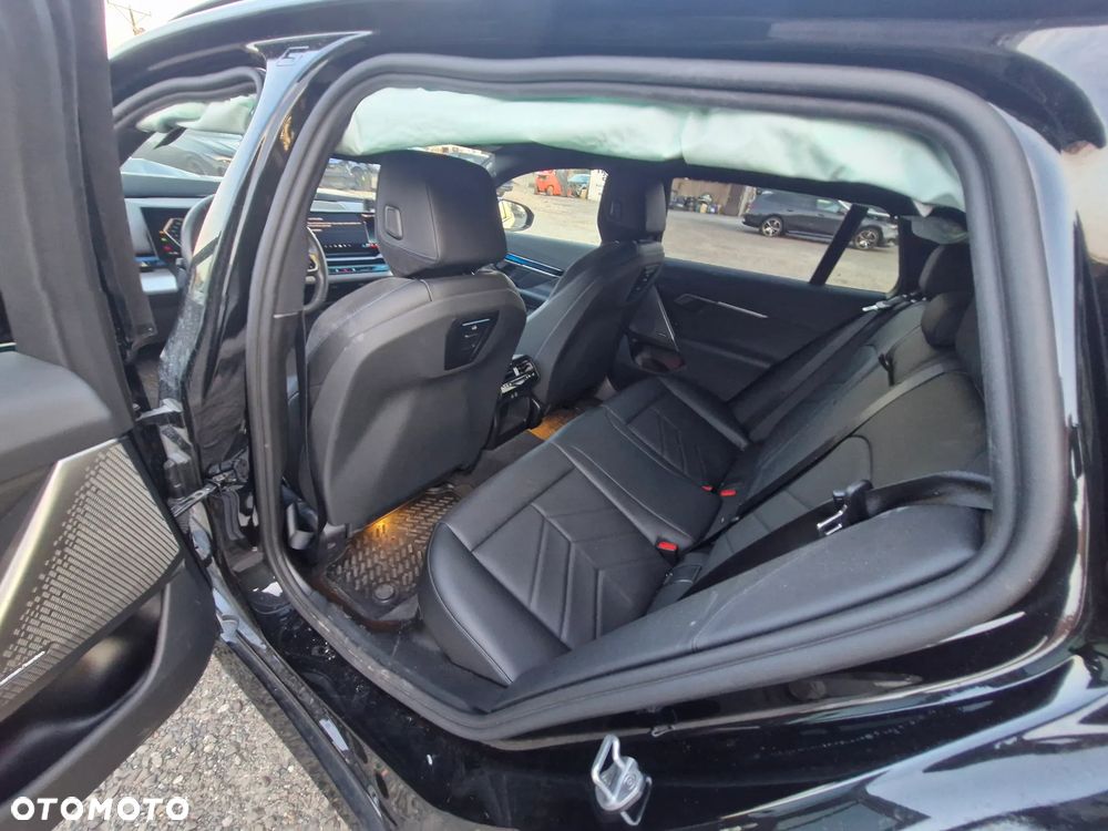 BMW i5 eDrive40 - 31