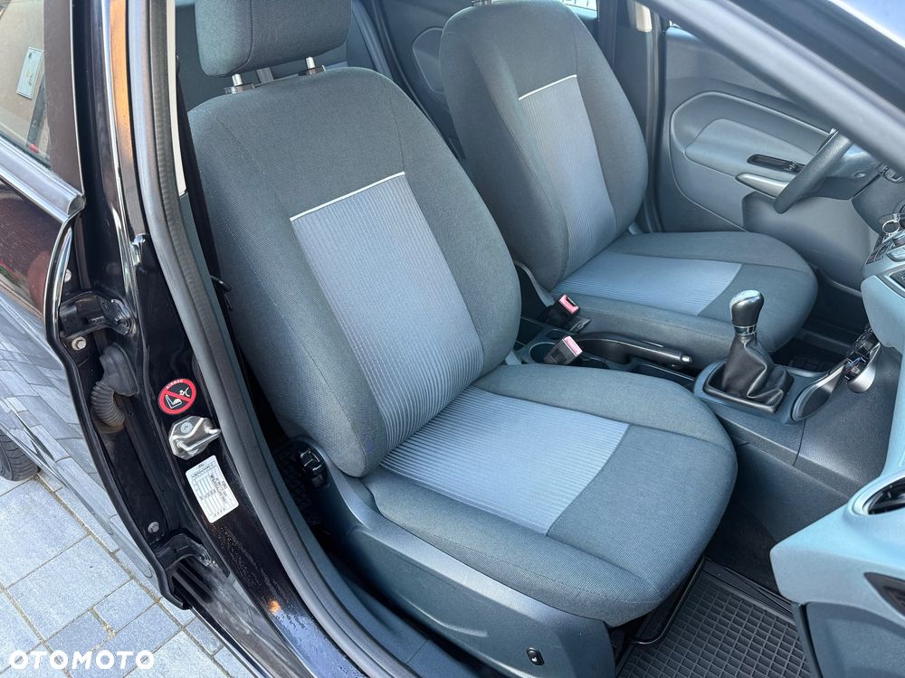 Ford Fiesta - 16