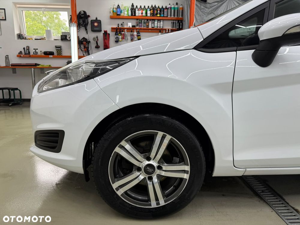 Ford Fiesta 1.25 Trend Edition - 13