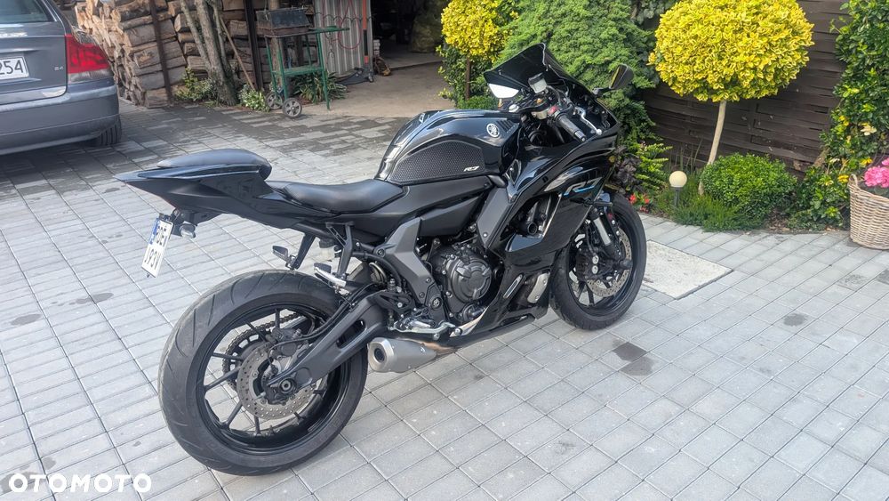 Yamaha R7 - 3