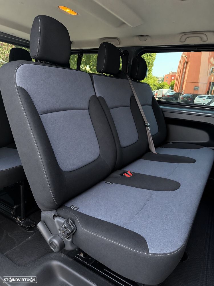 Opel Vivaro — fotografia 5