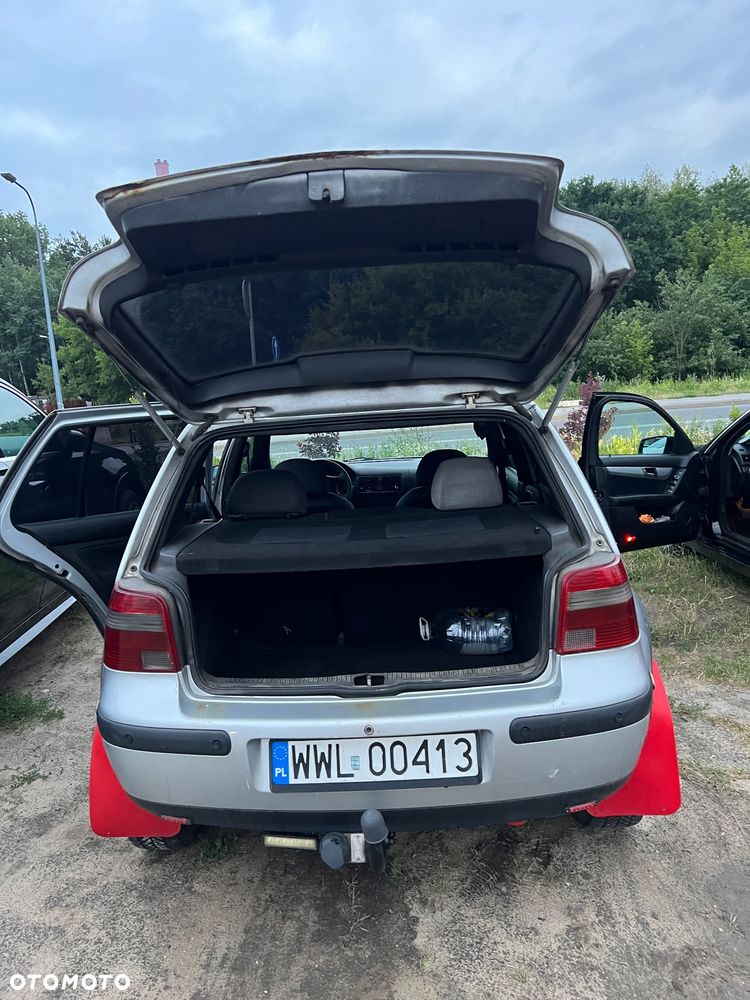 Volkswagen Golf 1.9 TDI Comfortline - 9