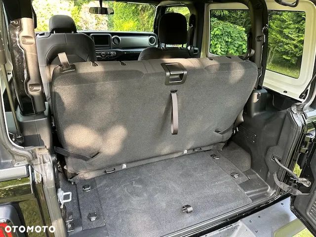 Jeep Wrangler 2.0 T-GDI Hardtop AWD Automatik Sport - 22