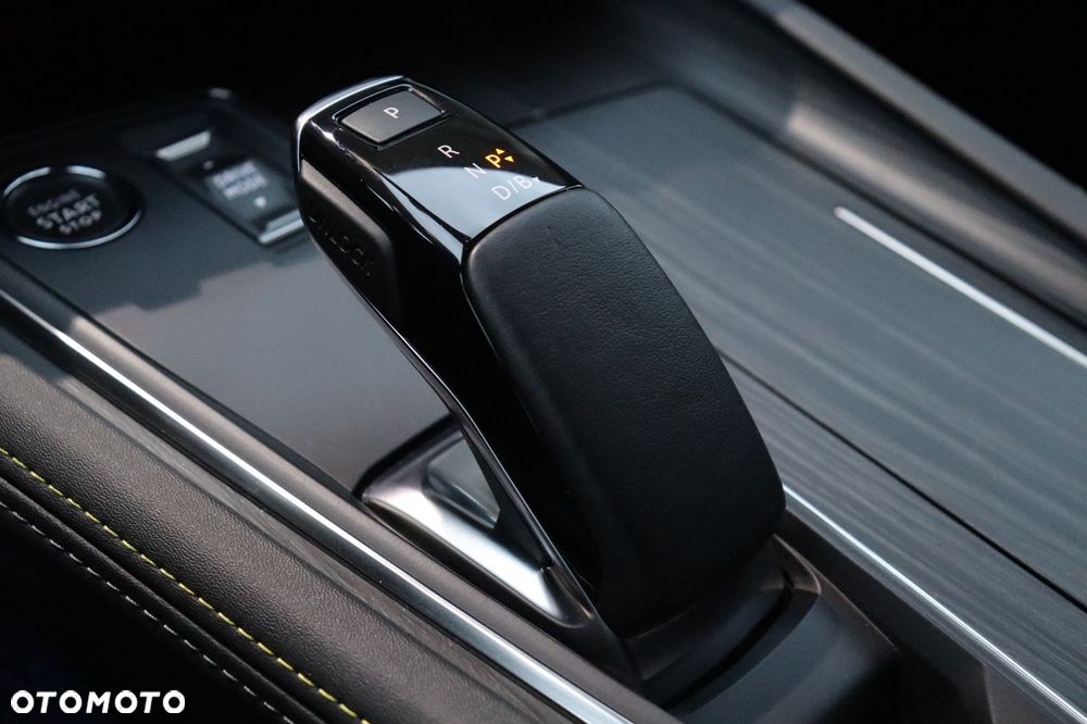 Peugeot 508 Plug-In Hybrid SPORT ENGINEERED - 22