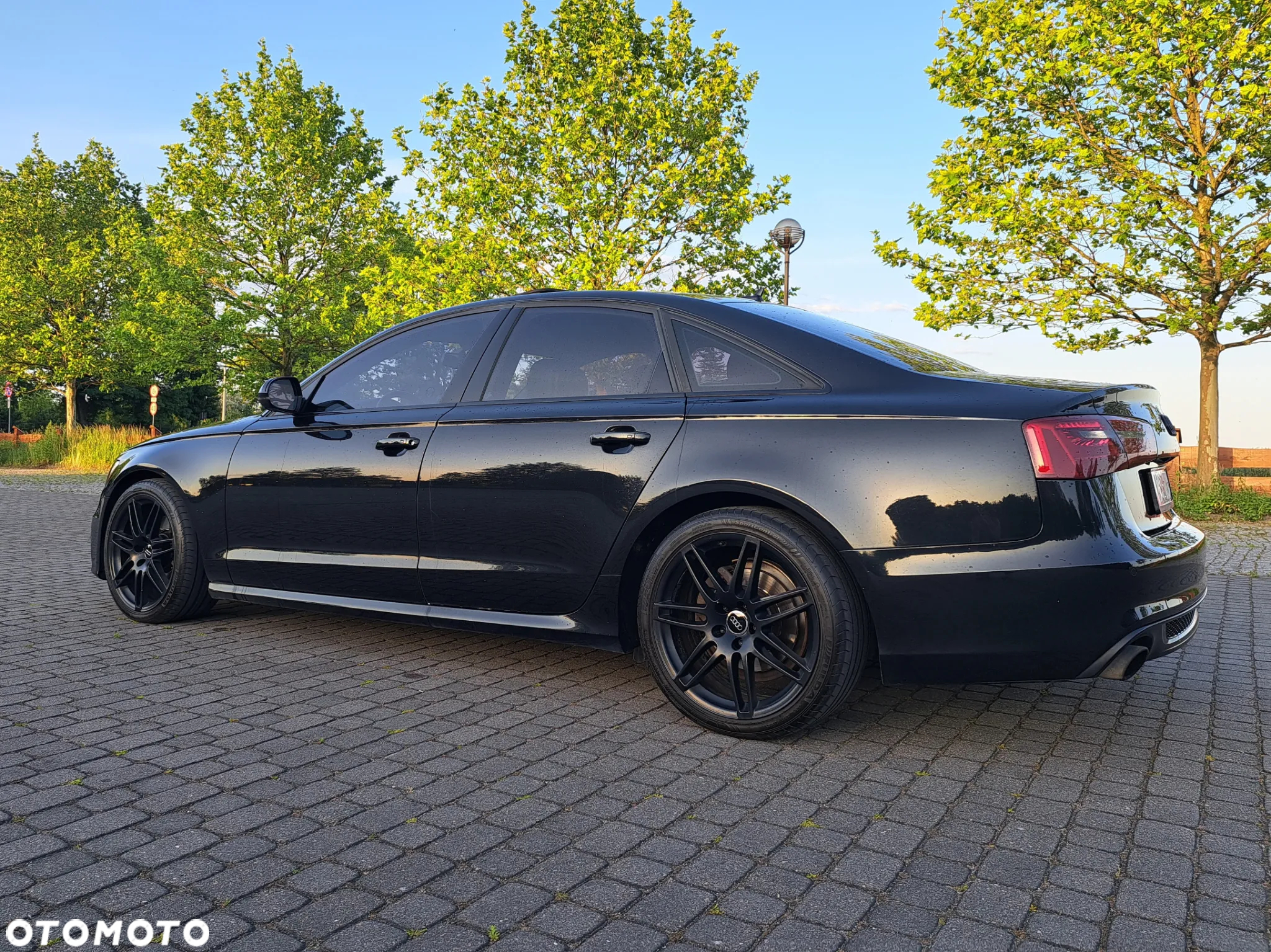 Audi A6 - 4