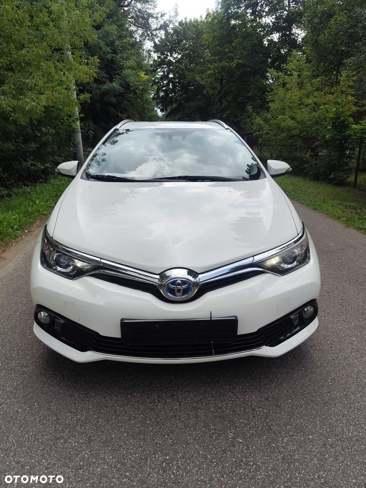 Toyota Auris - 16