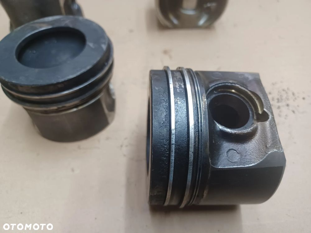 TŁOK BMW MINI R60 1.6 D  N47C16A   78L65 - 5