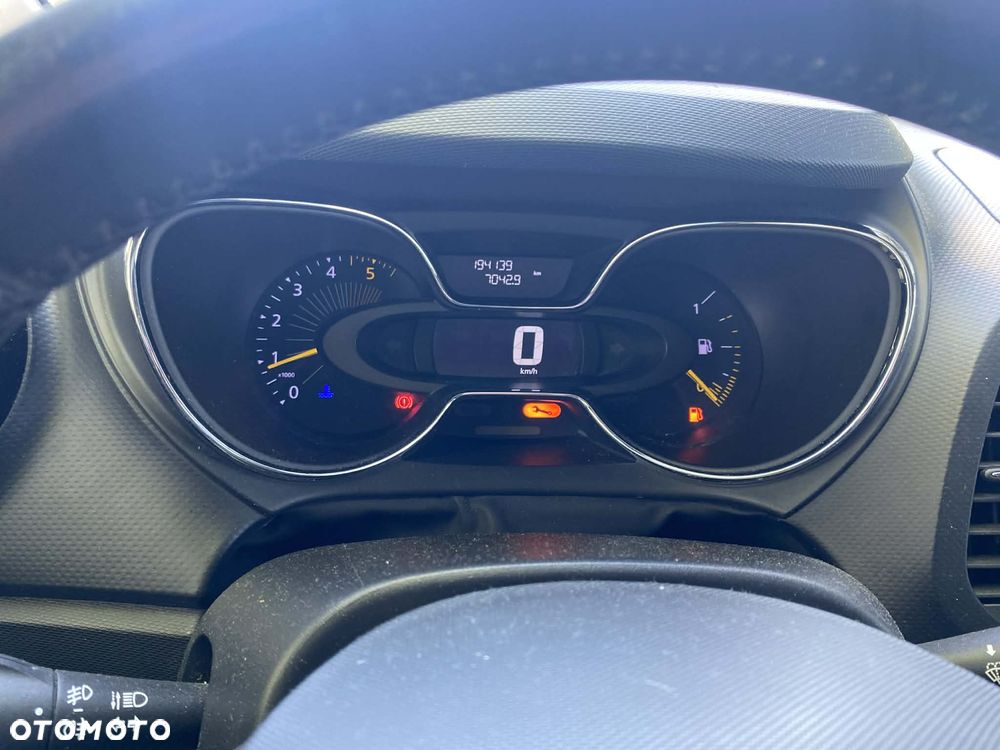 Renault Captur - 9