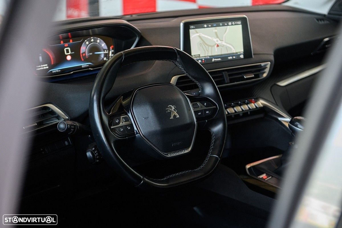 Peugeot 5008 1.2 PureTech Active - 30