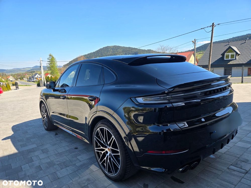 Porsche Cayenne - 2