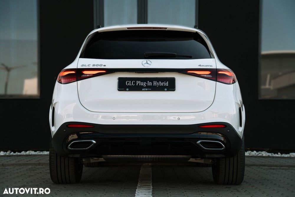 Mercedes-Benz GLC - 29
