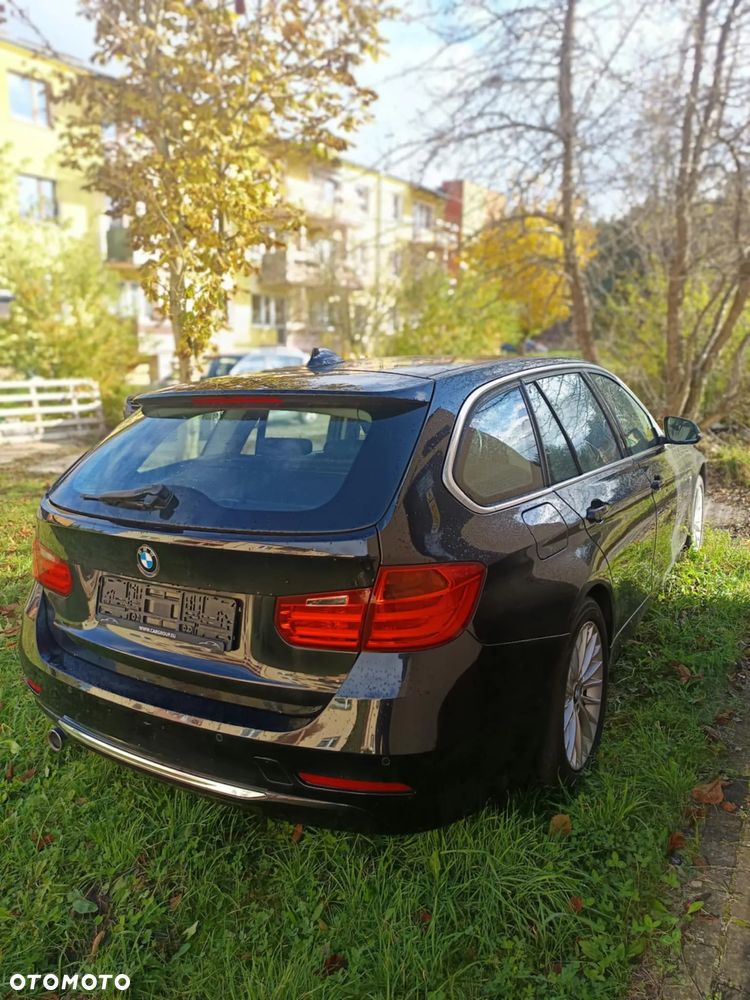 BMW Seria 3 318d Luxury Line - 3