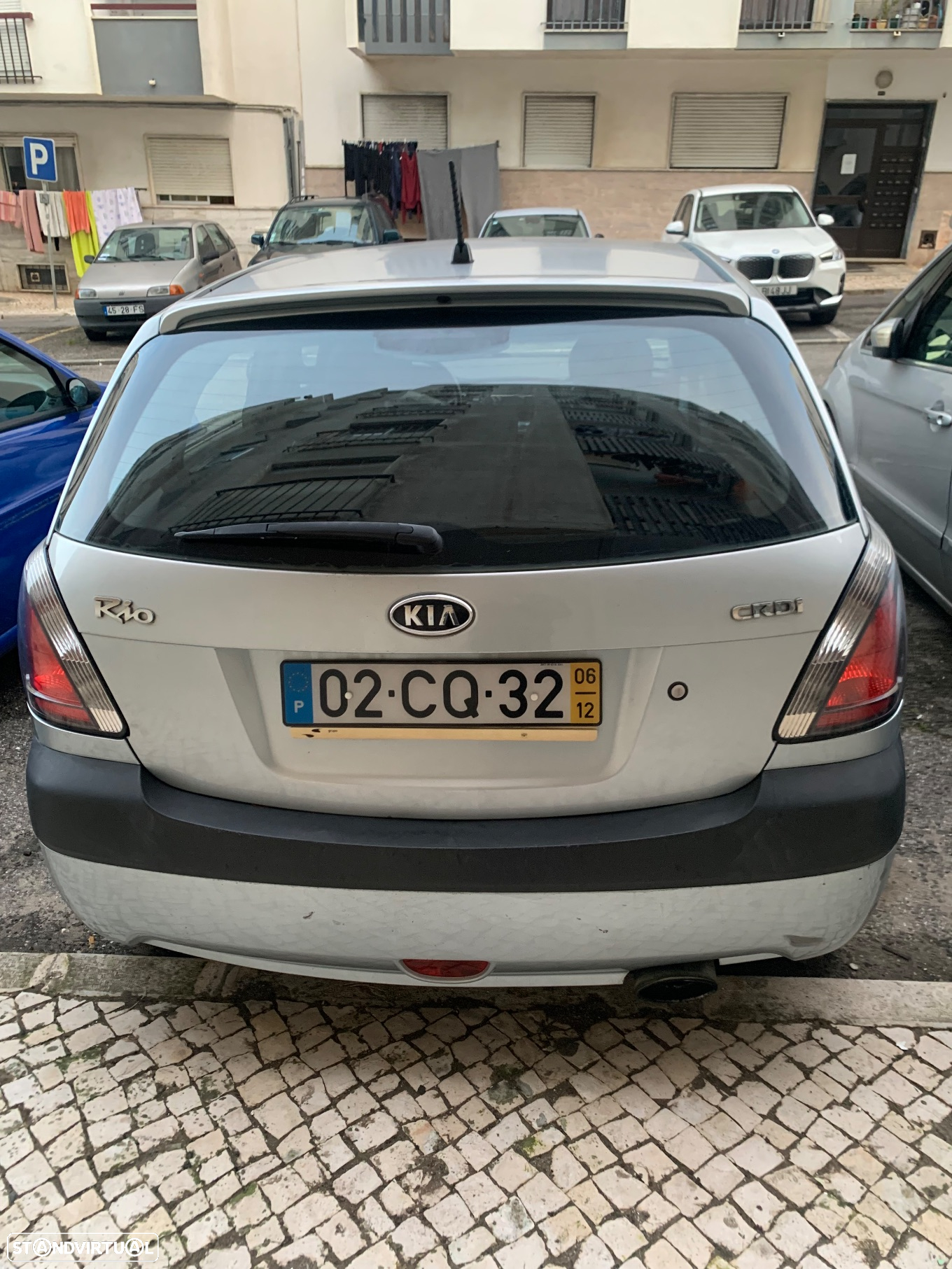 Kia Rio - 4