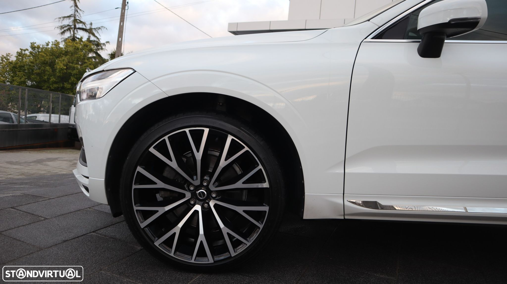 Volvo XC 60 2.0 B5 Inscription AWD - 31