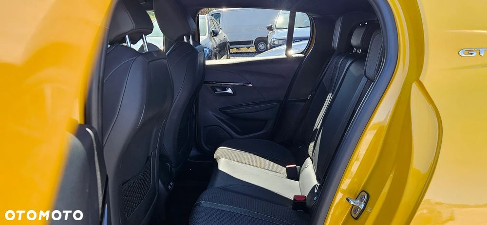 Peugeot 208 1.2 PureTech GT Line S&S EAT8 - 17