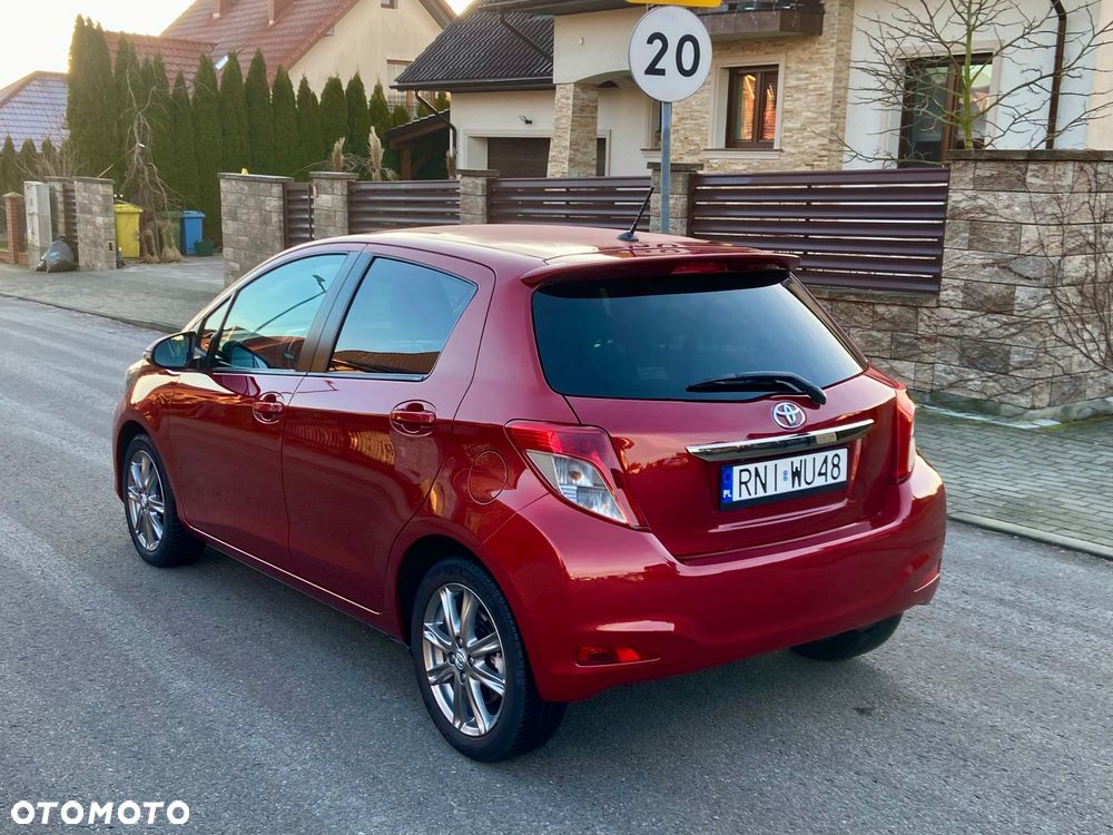 Toyota Yaris - 2
