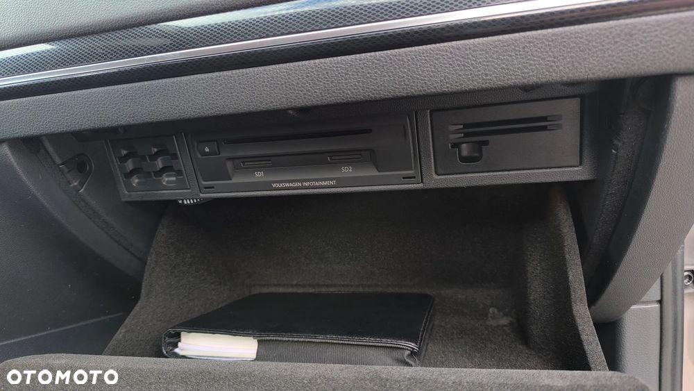 Volkswagen Golf VII 1.4 TSI BMT Highline DSG - 29