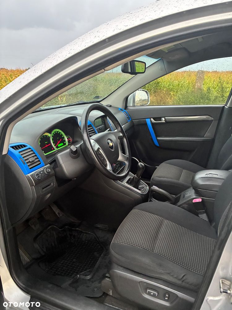 Chevrolet Captiva - 10