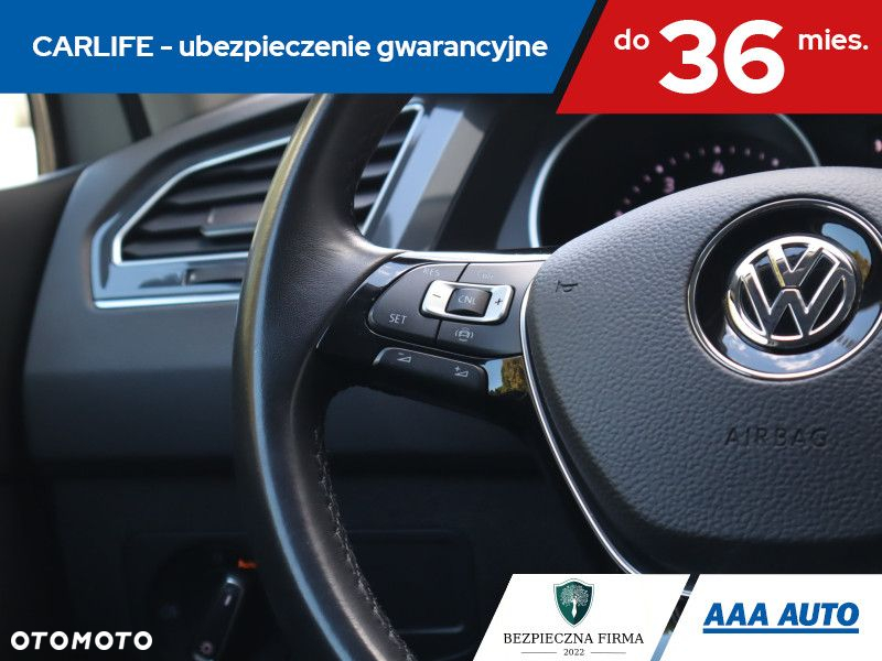 Volkswagen Tiguan - 18