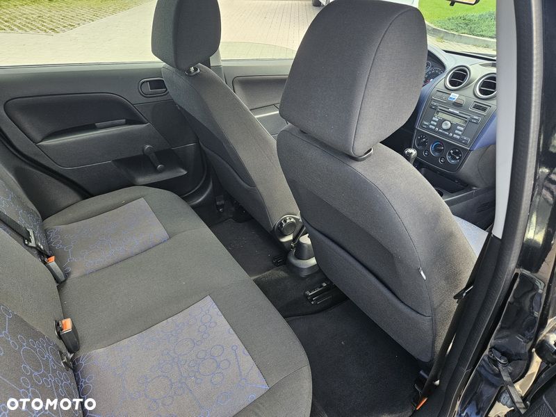 Ford Fiesta 1.3 Firefly - 16