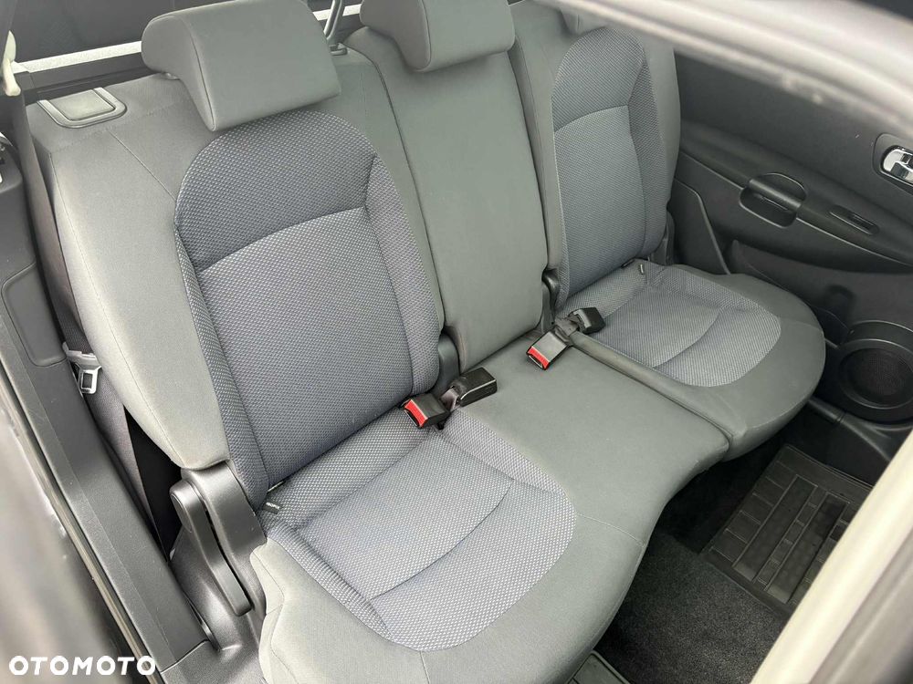 Nissan Qashqai+2 2.0 visia - 12