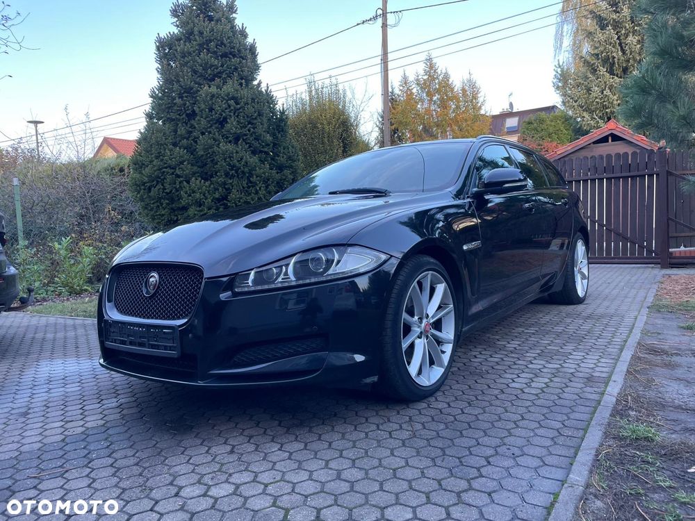 Jaguar XF 2.2 D Premium Luxury - 9